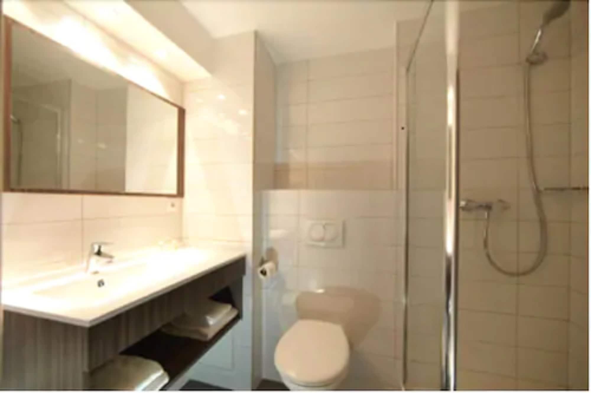 Appart'Hotel Hevea วาลองซ์ ภายนอก รูปภาพ